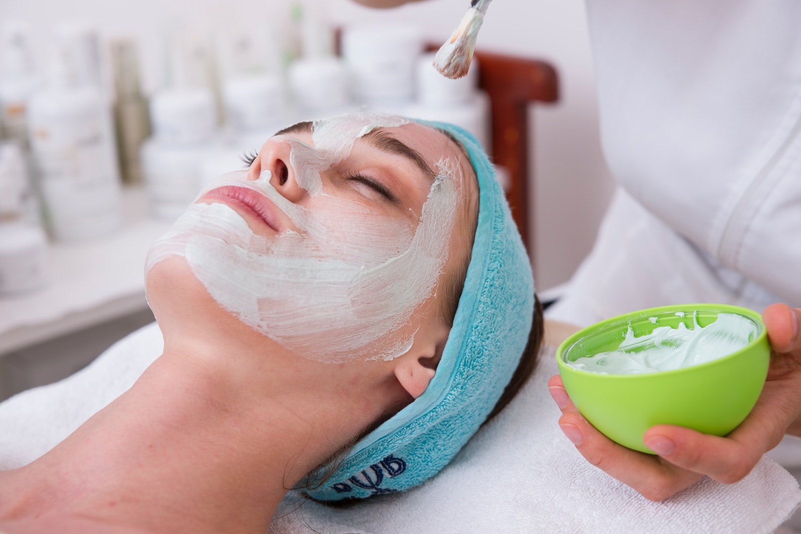 The Best Facial Treatments for Your Skin Type