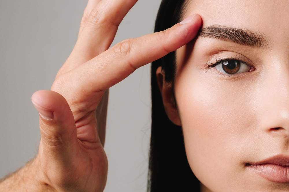 How to Remove Eye Bags Permanently